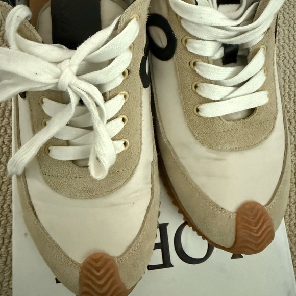 LOEWE Flow Runner Women's Black and Cream Sneakers Size 8.5 - Picture 6 of 8